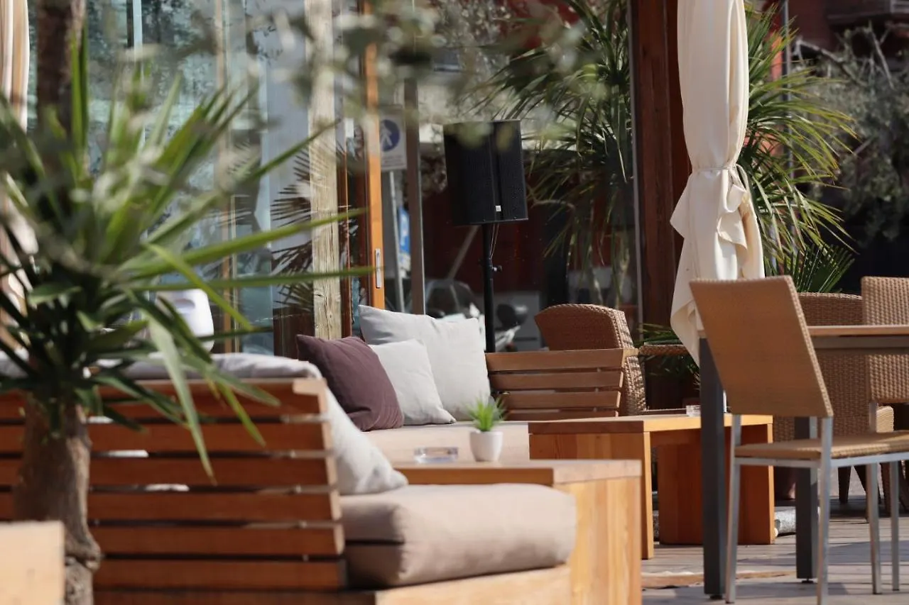 Hotel Baia Brenzone sul Garda 3*,  Italien