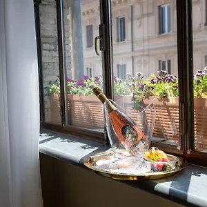 Neman Maison Experience I Pantheon Frühstückspension Rom