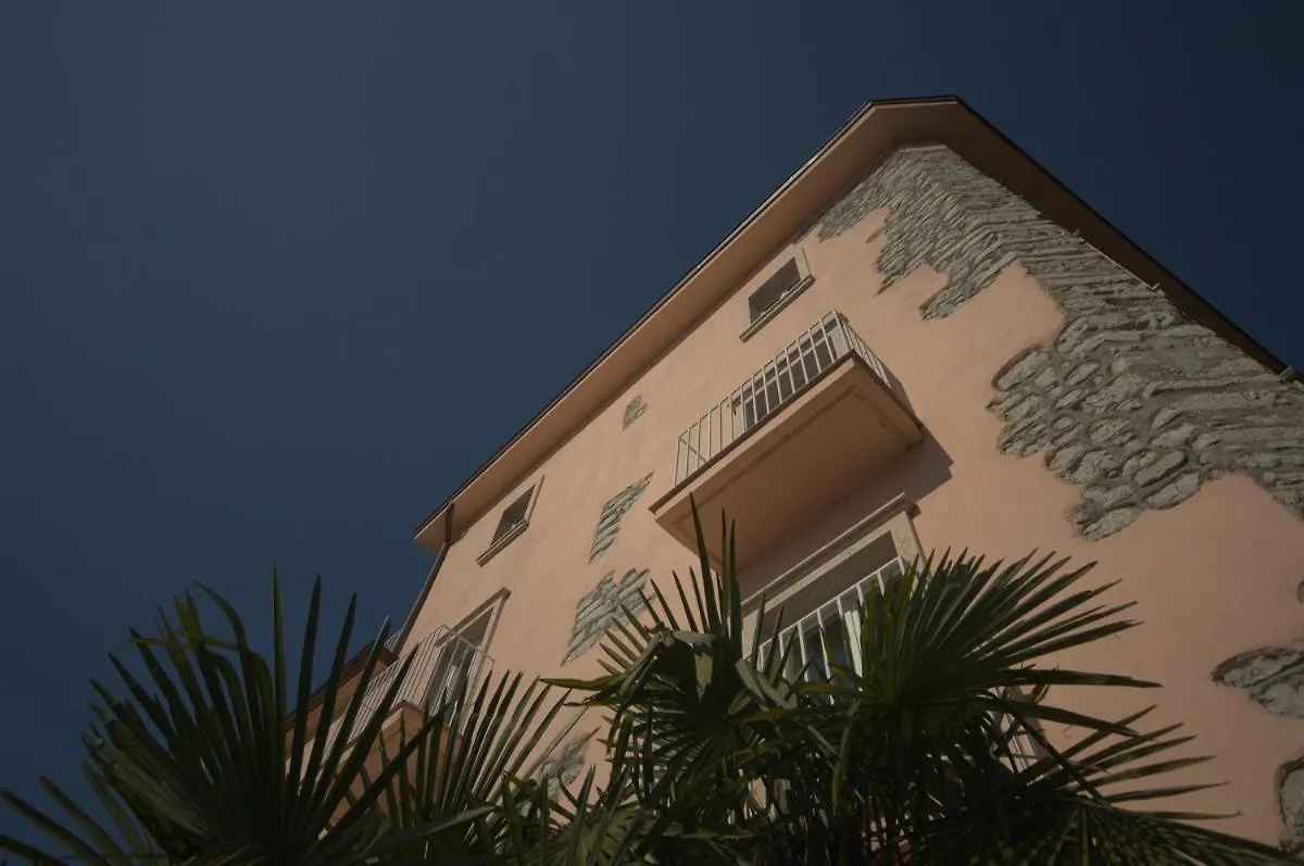 Hotel Baia Brenzone sul Garda
